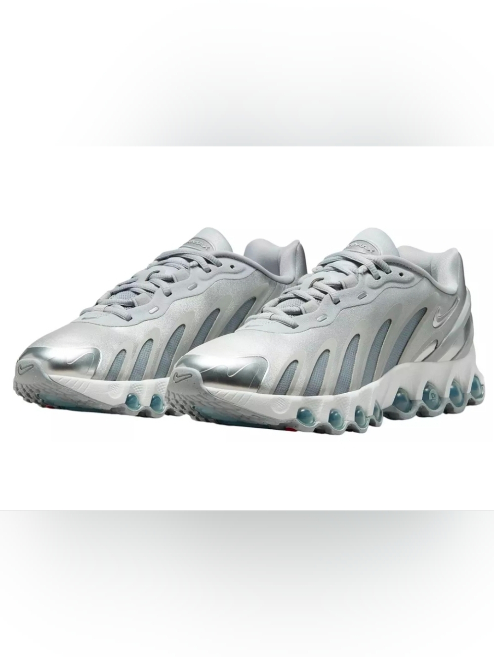 NEW - Nike Women's Air Max Dn8